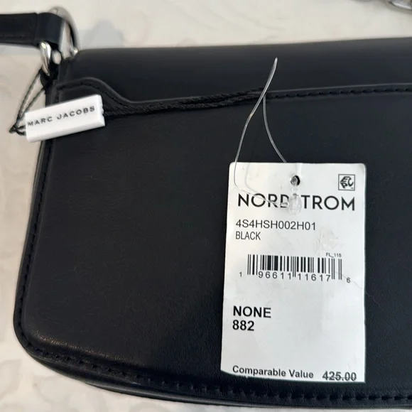 Marc Jacobs Shoulder Bag - Picture 8 of 15